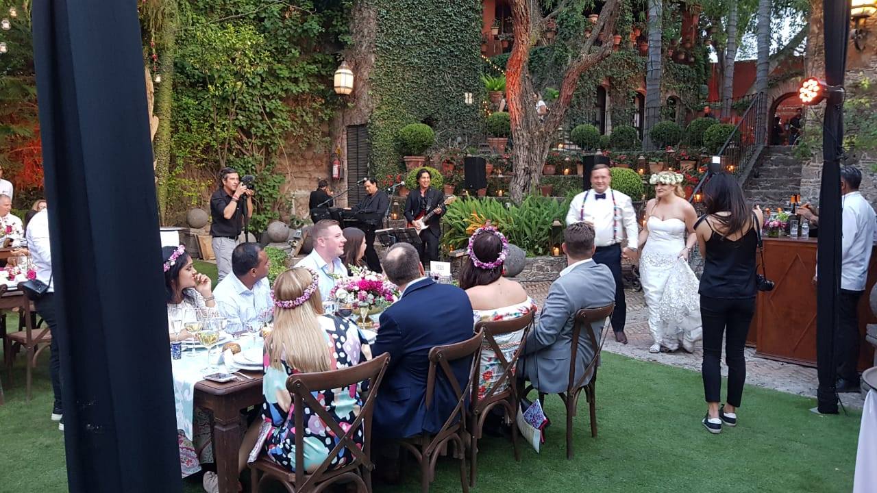 Th Twins - Weedding Reception on San Miguel Allend, Guanajuato